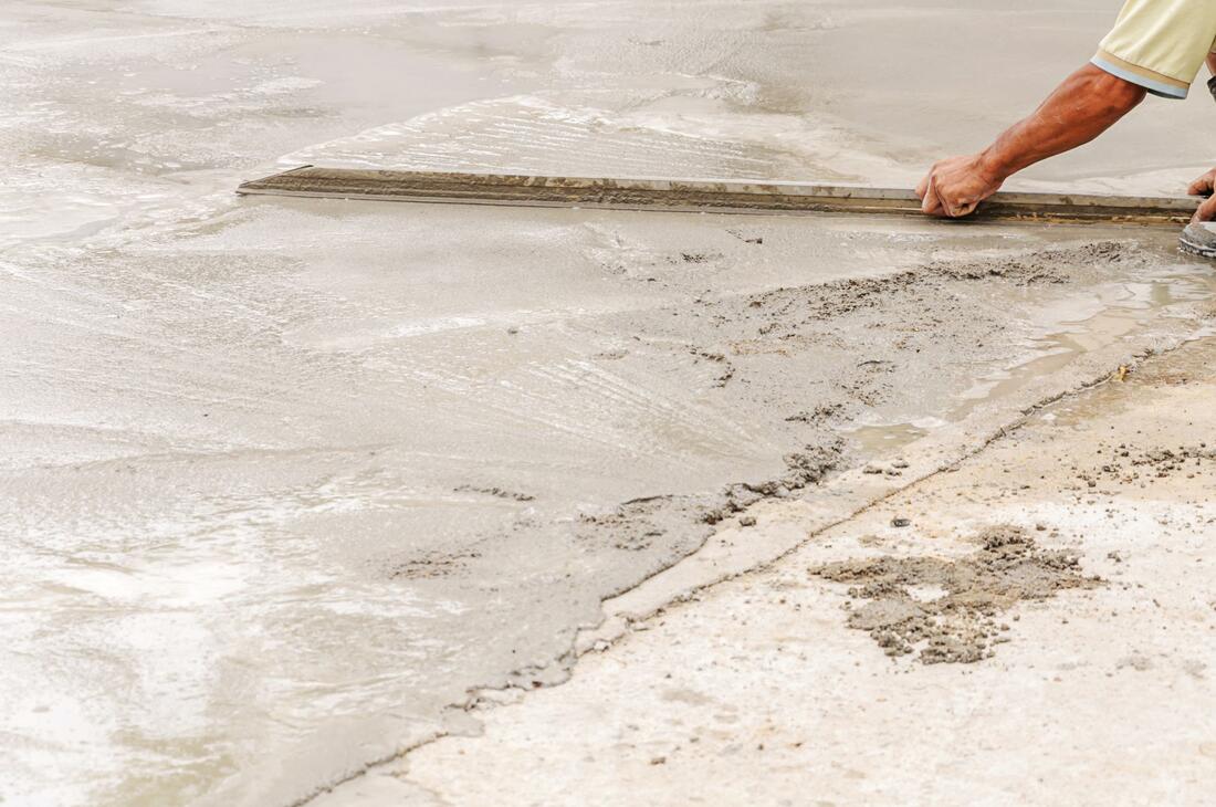 Blending new concrete with old on a driveway